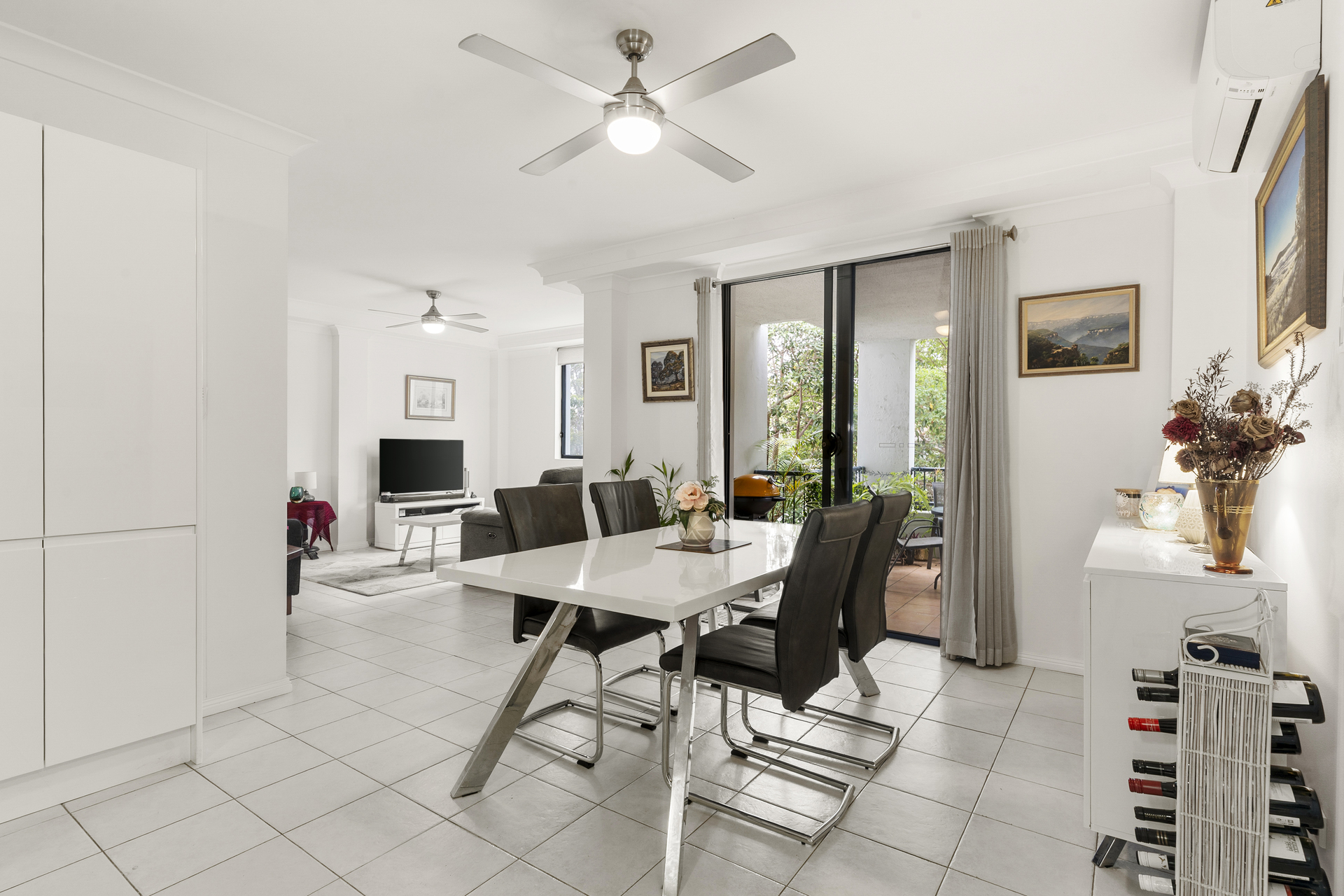 3-bedroom unit at 4 2-4 CENTRAL ROAD, MIRANDA NSW 2228, Sutherland, New South Wales