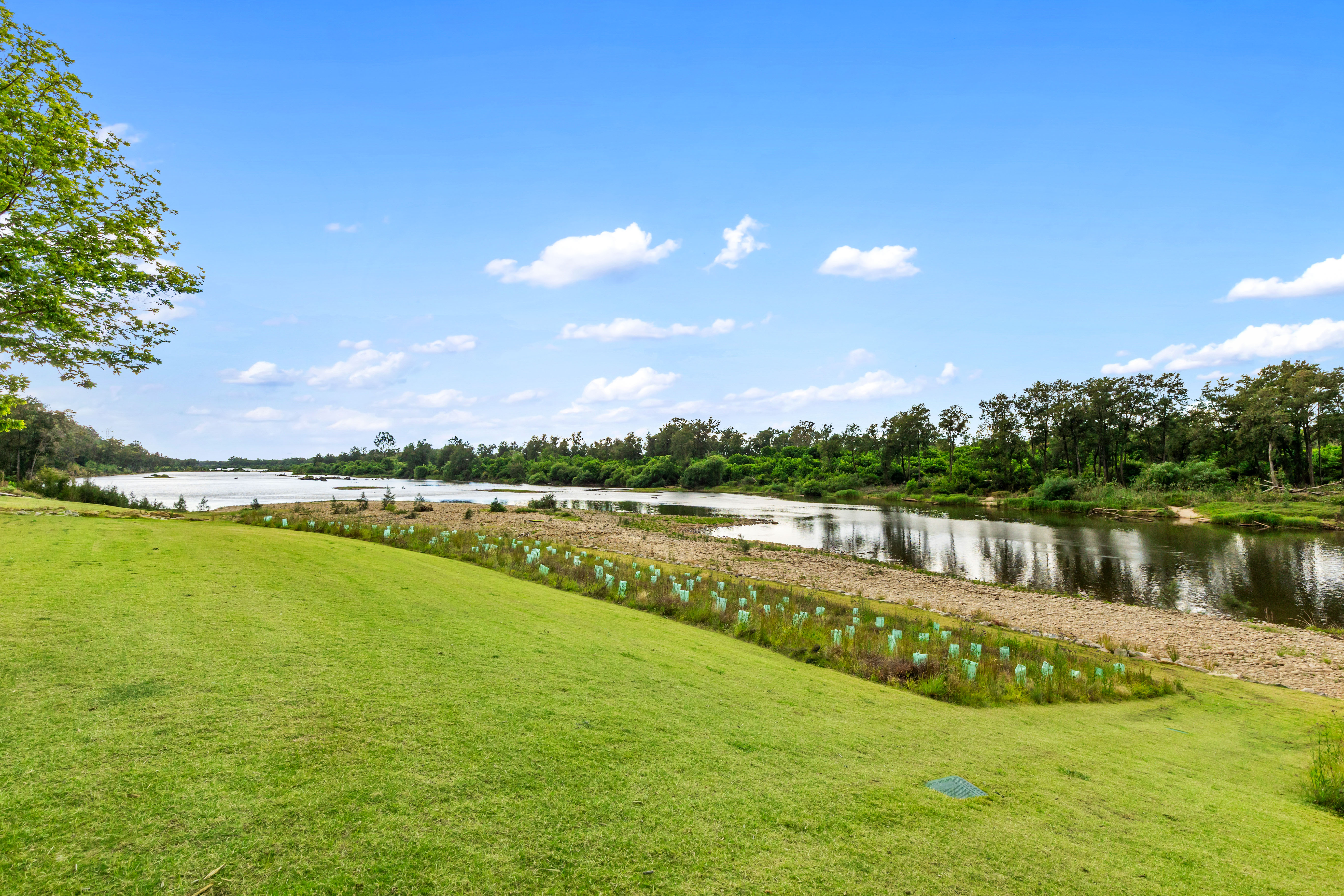 5-bedroom house at 10 Riverbank Drive, Emu Heights, NSW 2750, Penrith, New South Wales