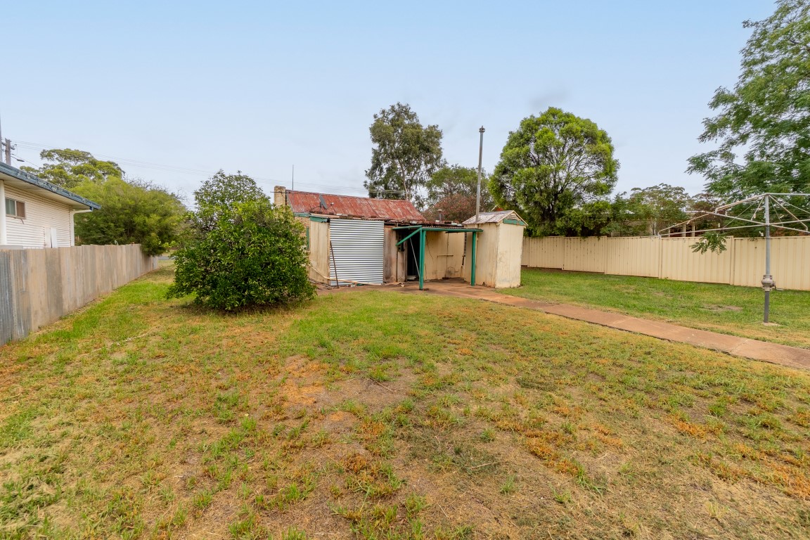 2-bedroom house at 127 TWYNAM STREET, Temora NSW 2666, Temora, New South Wales