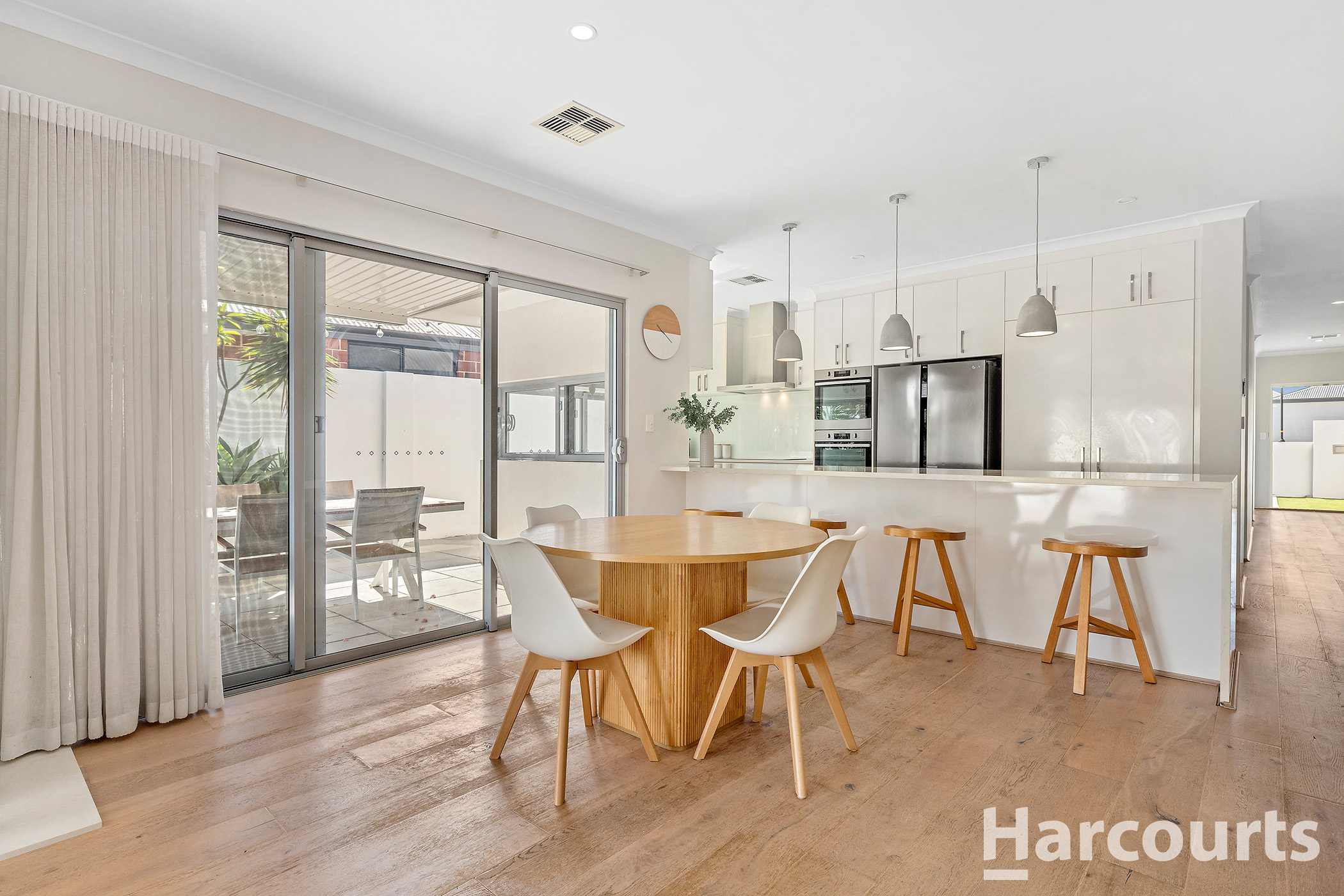 57 BUCKINGHAM DRIVE, Wannanup WA 6210 - Image 6