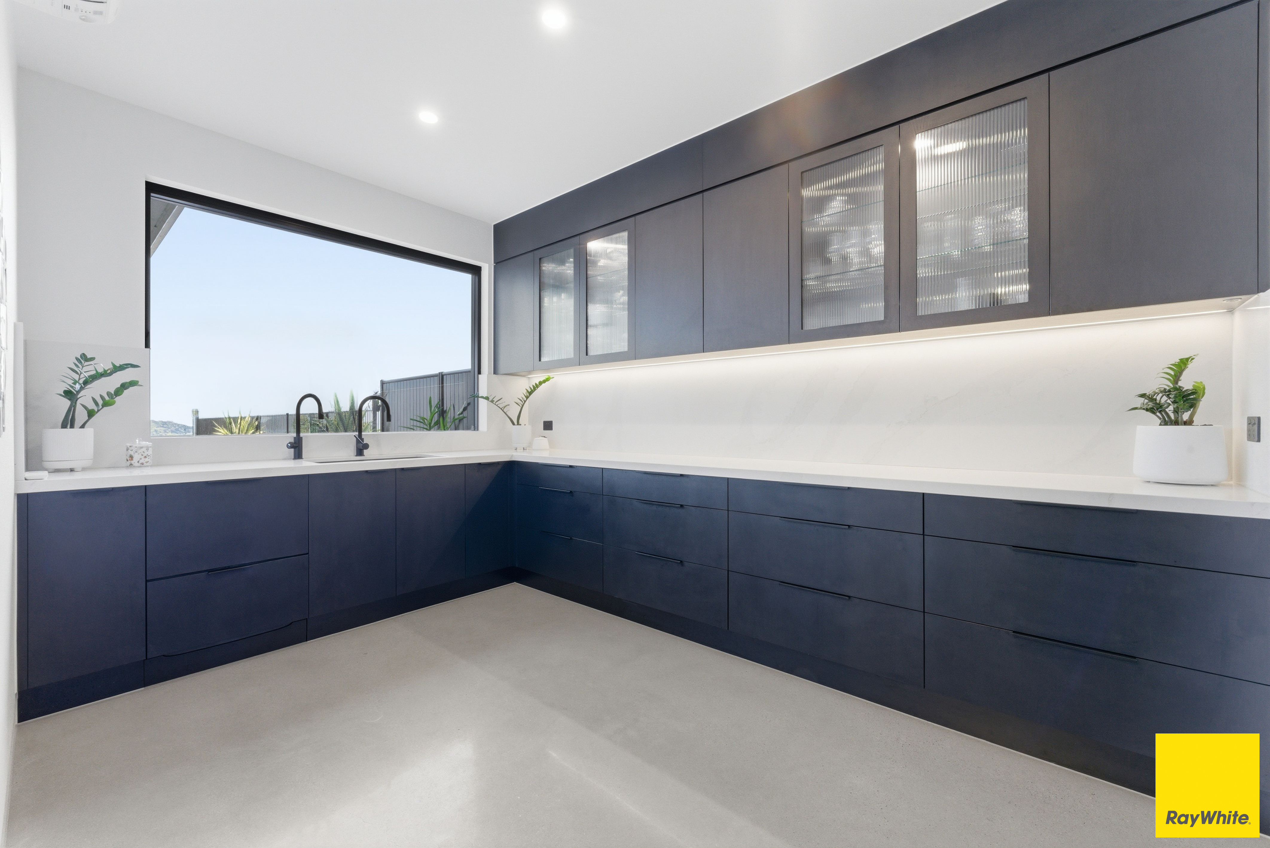 58 THE PEAK ROAD, Brinsmead QLD 4870 - Image 9