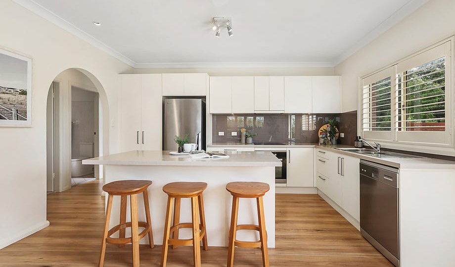 76A HARBORD ROAD, Freshwater NSW 2096 - Image 3