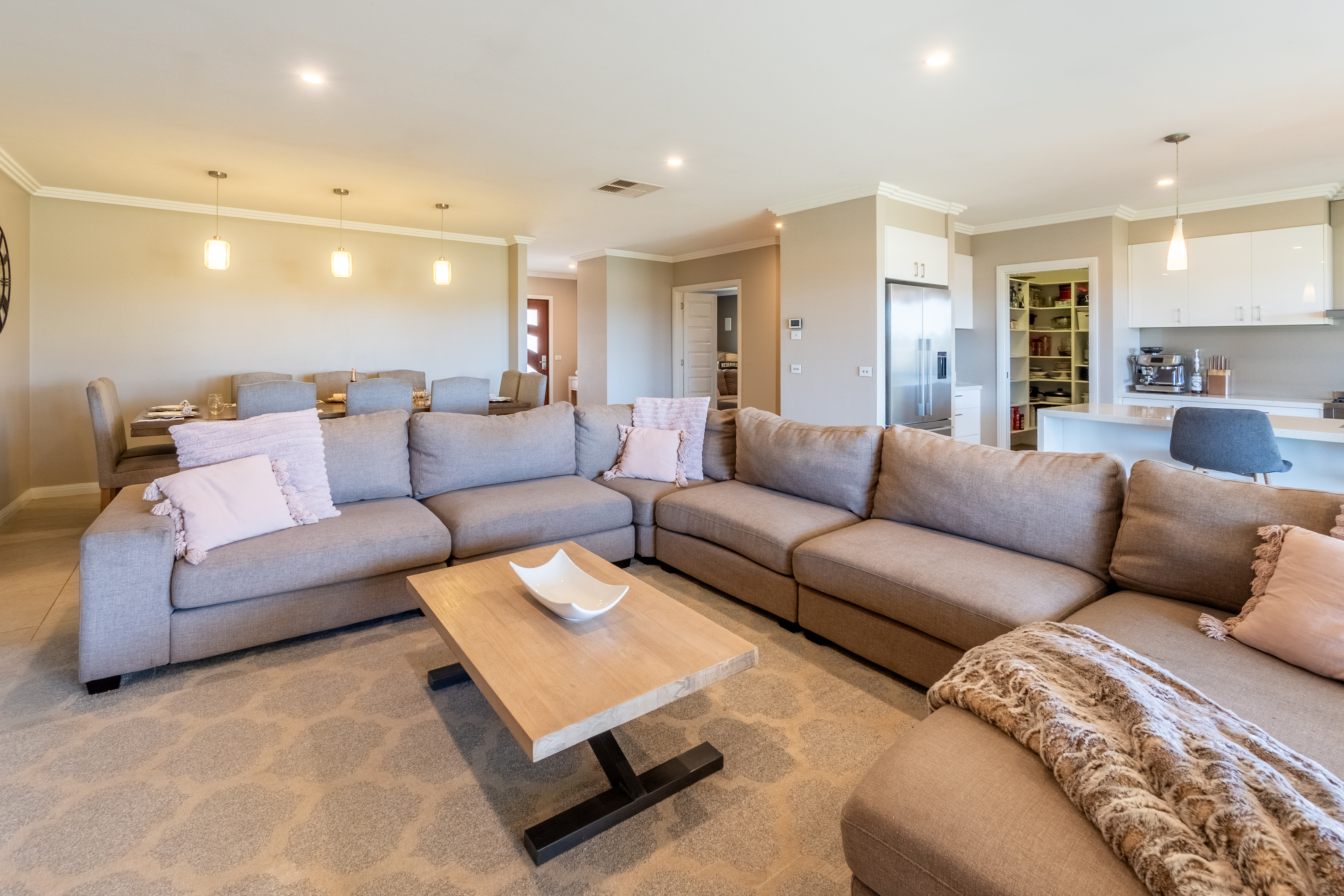 5-bedroom house at 9 Evatt Street, Temora, NSW 2666, Temora, New South Wales