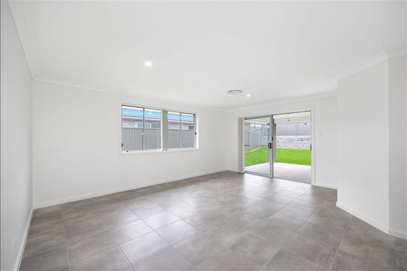 92 QUEENS ROAD, Everton Park QLD 4053 - Image 2