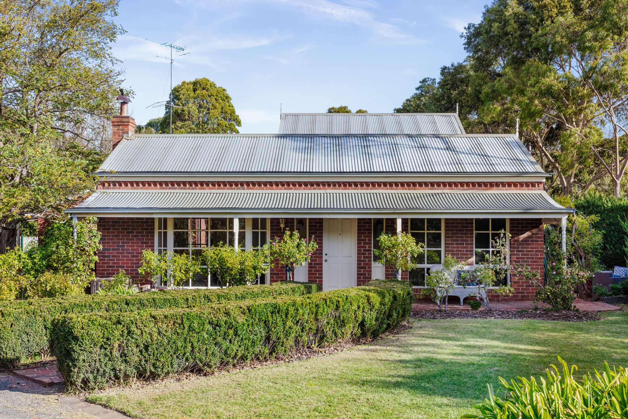 6-8 FONTAINE COURT, Ocean Grove VIC 3226 - Image 2