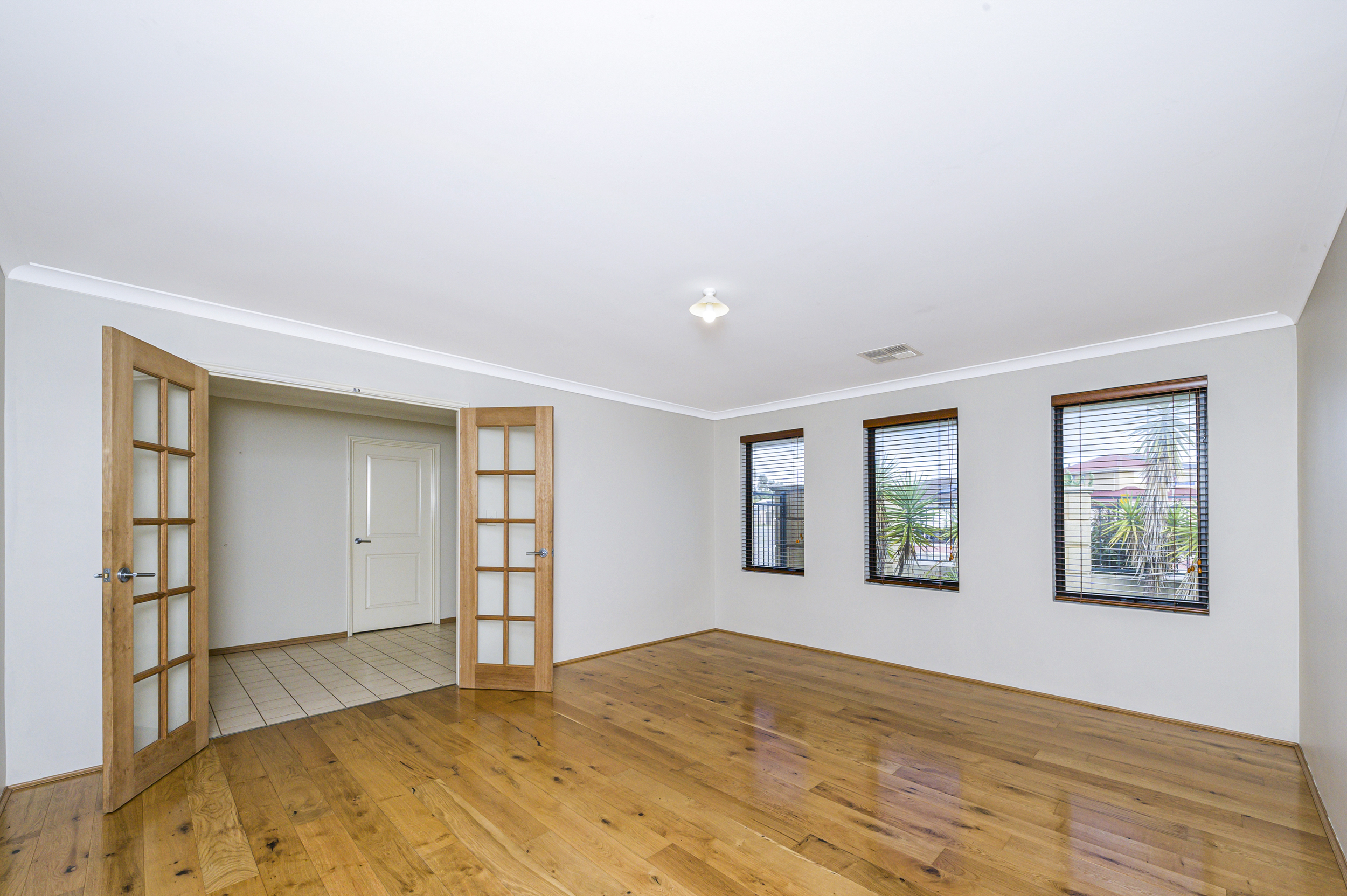 44 BRISTLE AVENUE, Southern River WA 6110 - Image 5