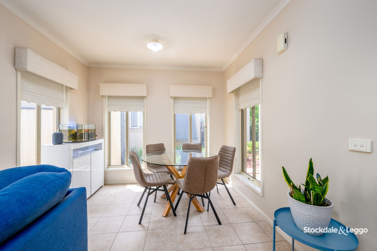 3-bedroom unit at 4 2-4 ROSS ALAN DRIVE, SHEPPARTON VIC 3630, Greater Shepparton, Victoria