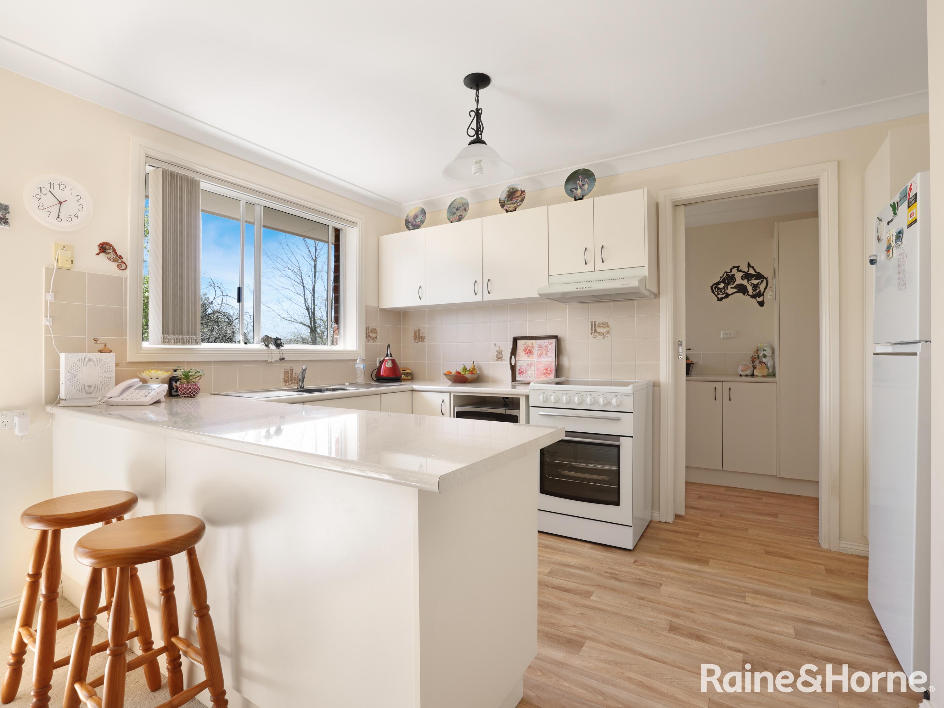 6 207 KEPPEL STREET, BATHURST NSW 2795 - Image 2