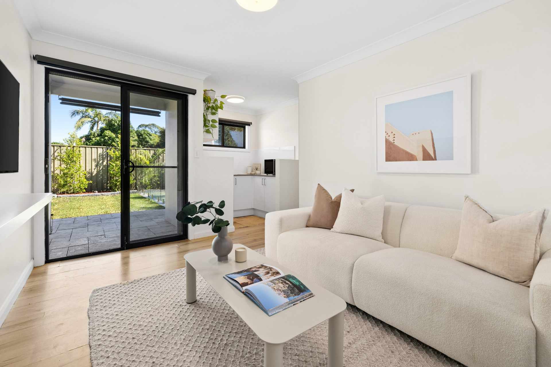 8 Dransfield Avenue, Mascot, NSW 2020 - Image 8