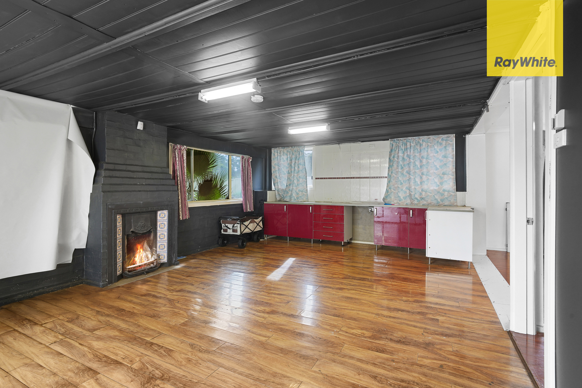 5-bedroom house at 58 Weaver Street, Erskine Park, NSW 2759, Penrith, New South Wales