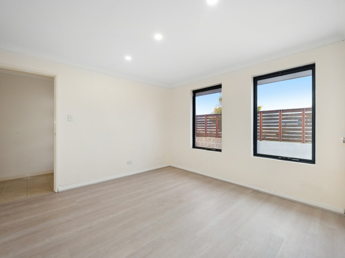23 LAKEY STREET, Southern River WA 6110 - Image 5