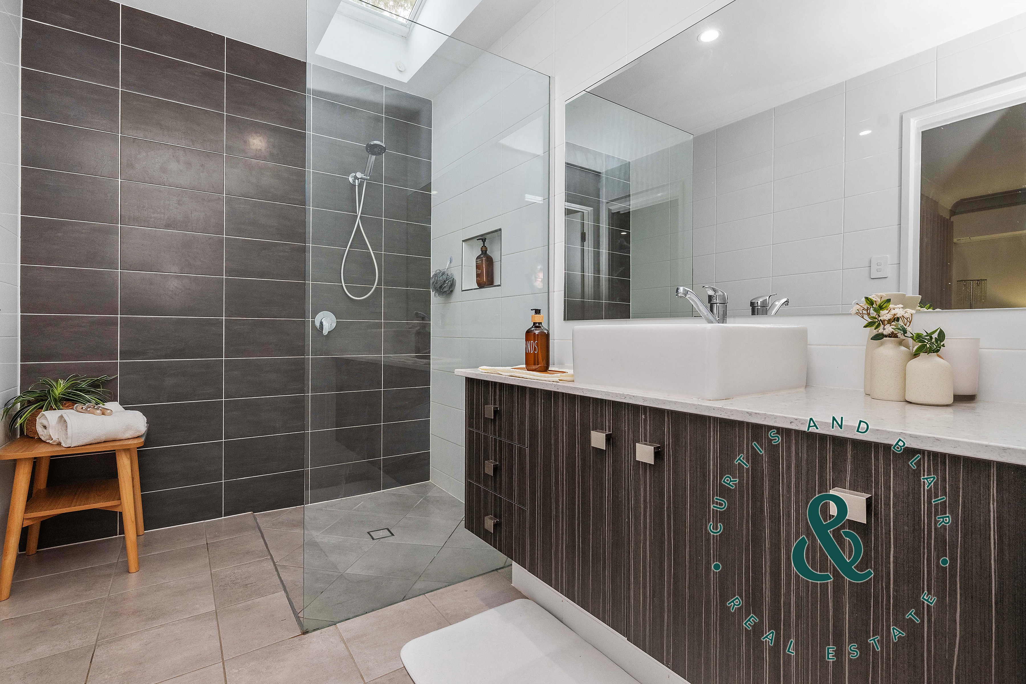 4-bedroom house at 6 George Street, Karuah, NSW 2324, Mid-Coast, New South Wales