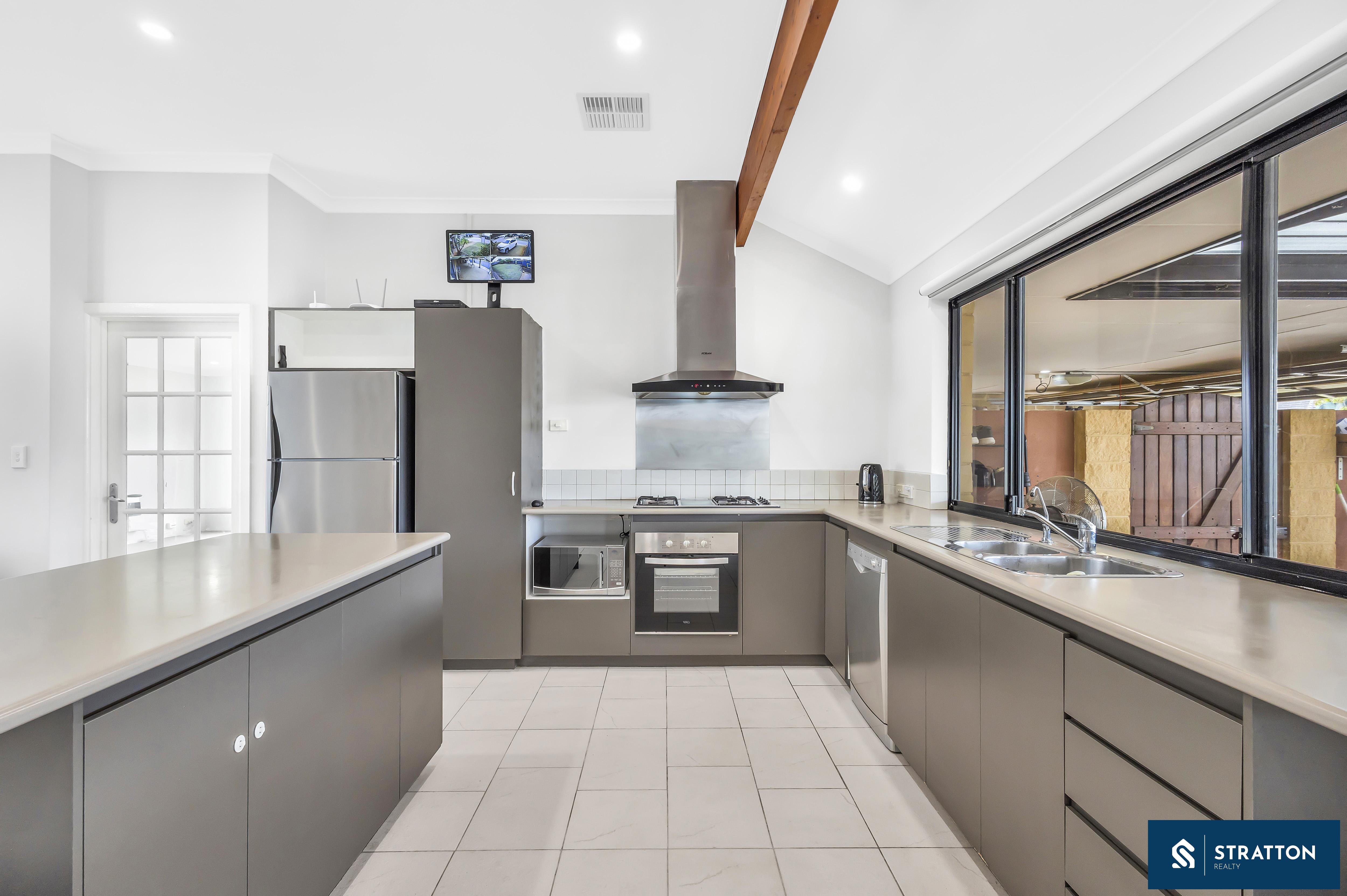 4-bedroom house at 15 Daly Circle, Langford, WA 6147, Gosnells, Western Australia