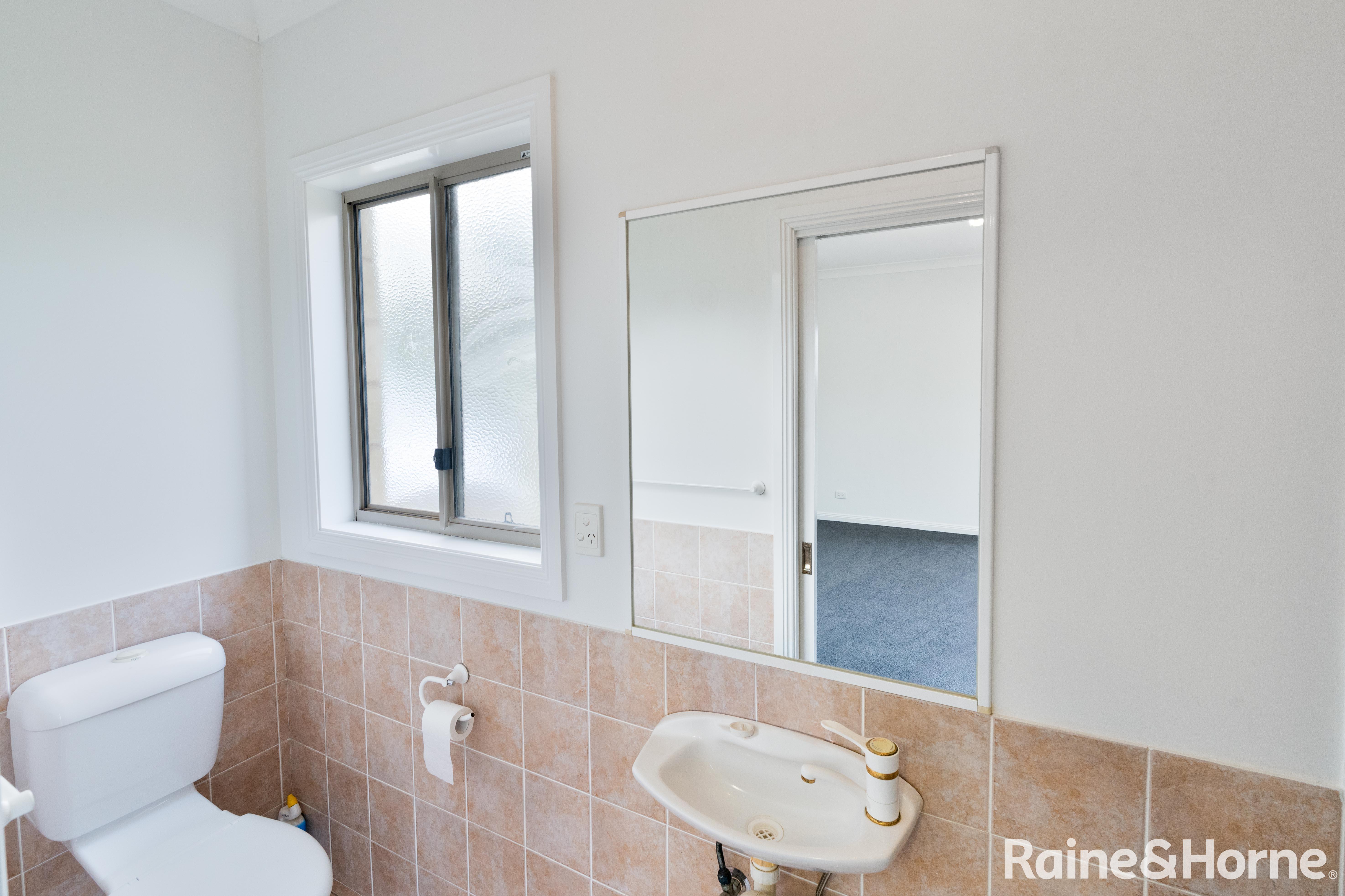 5-bedroom house at 21 Brucedale Drive, Brucedale, NSW 2650, Wagga Wagga, New South Wales