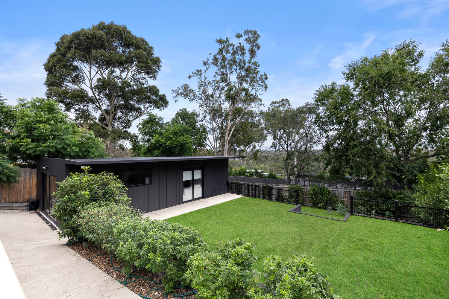 3-bedroom house at 3 SKYLINE DRIVE, Keilor VIC 3036, Brimbank, Victoria