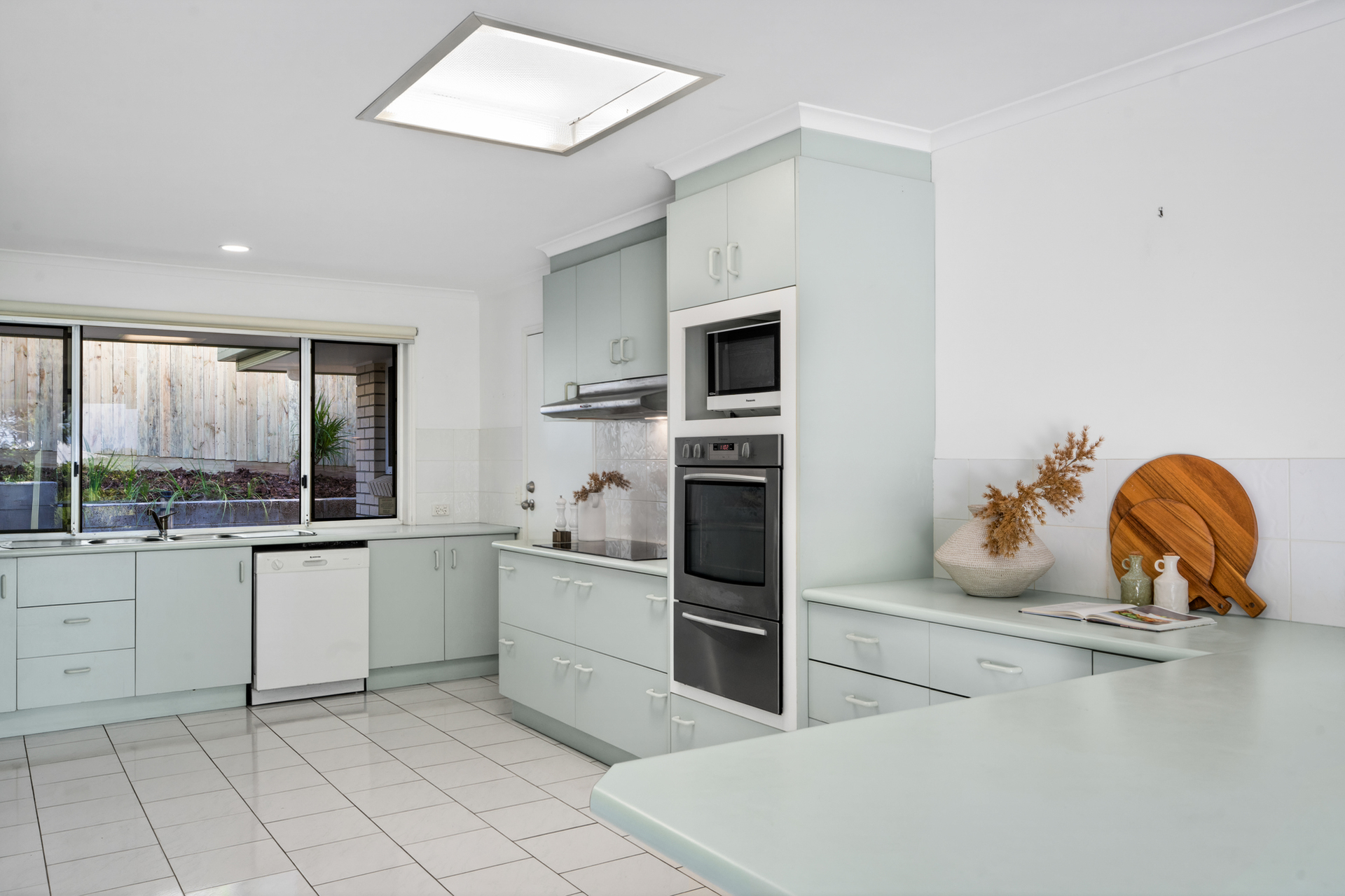 9 CAPRI COURT, Noosa Heads QLD 4567 - Image 4