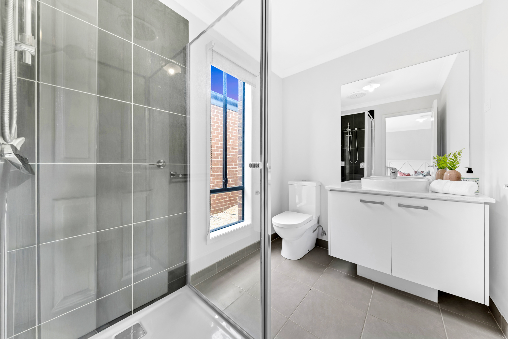 46 SHIPWRIGHT PARADE, Werribee VIC 3030 - Image 7