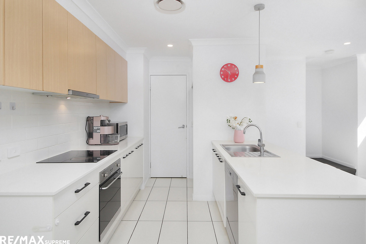 4/42 Selborne Street, Mount Gravatt East, Qld, 4122 - Image 3