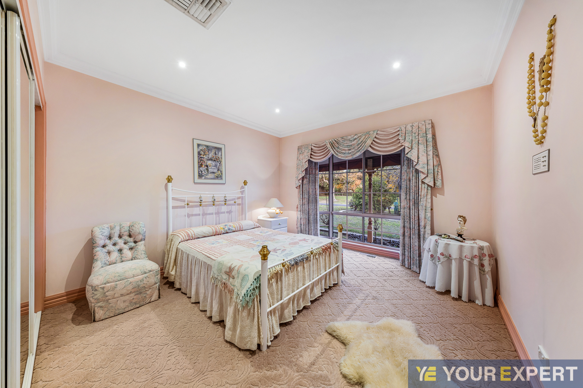 17-18 Gordon Close, Narre Warren South, Vic, 3805 - Image 3