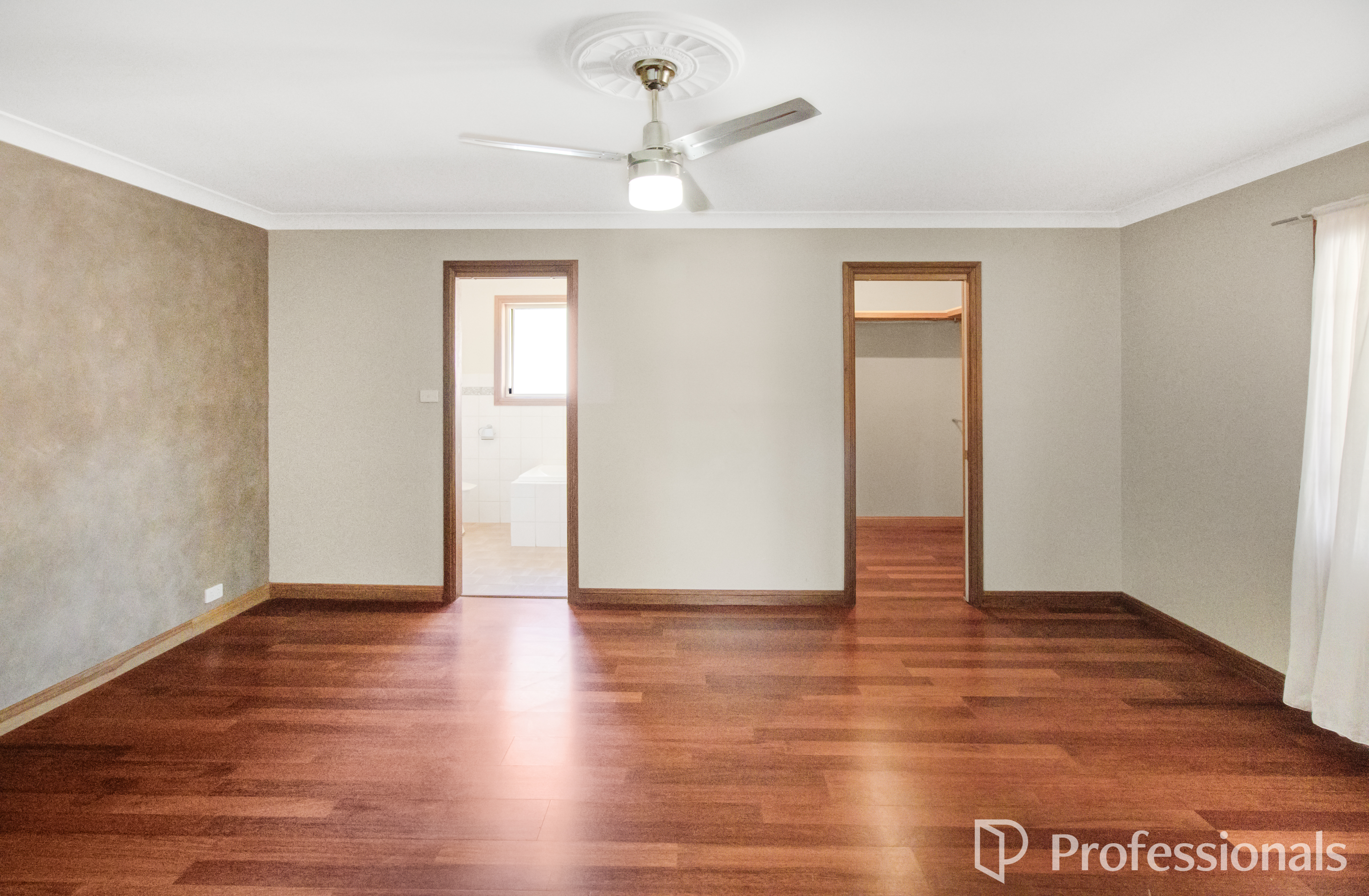 4-bedroom house at 14 Eaton Street, Ashmont, NSW 2650, Wagga Wagga, New South Wales