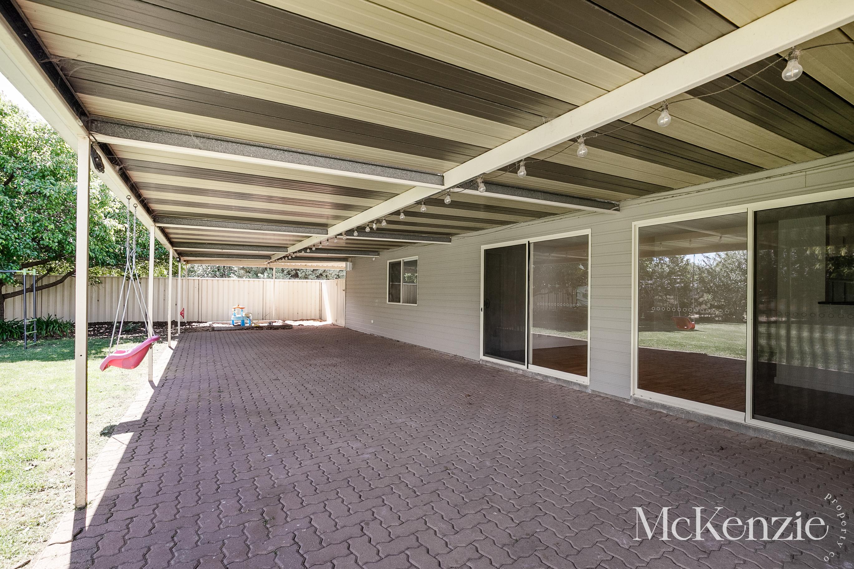 6-bedroom house at 23 Falcon Street, Renmark North, SA 5341, Renmark Paringa, South Australia