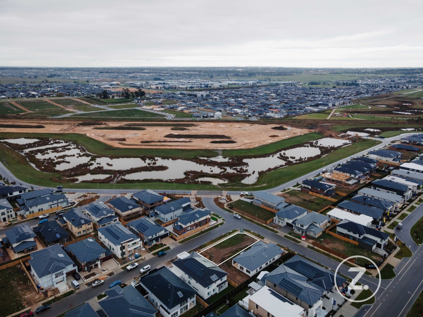 5 Longfin Street, Clyde North, VIC 3978 - Image 3