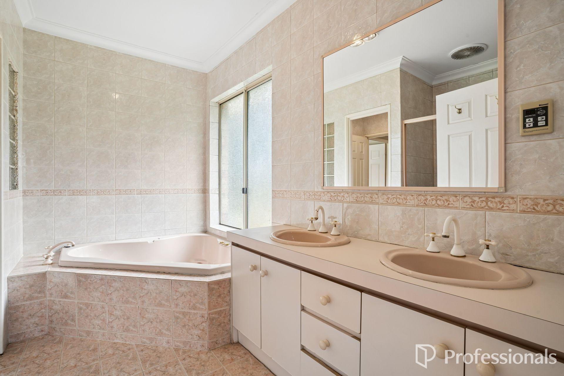 4-bedroom house at 31 Simmental Place, Oakford, WA 6121, Serpentine-Jarrahdale, Western Australia