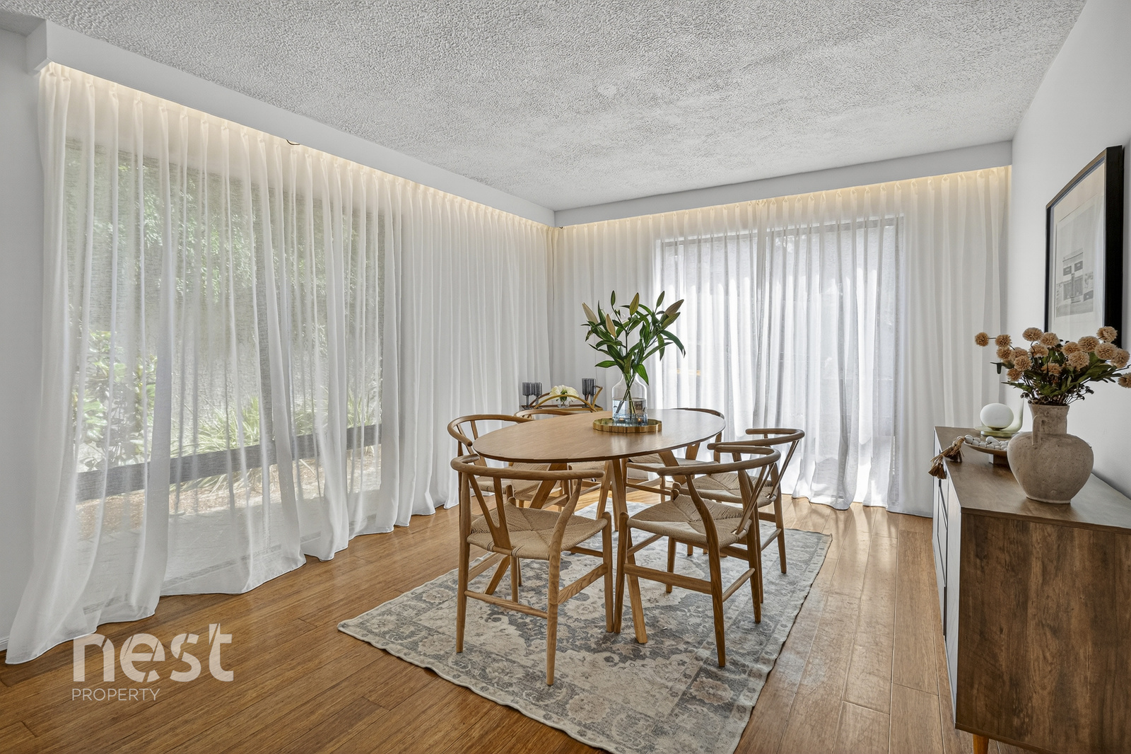 8 HAMPTON COURT, Blackmans Bay TAS 7052 - Image 4