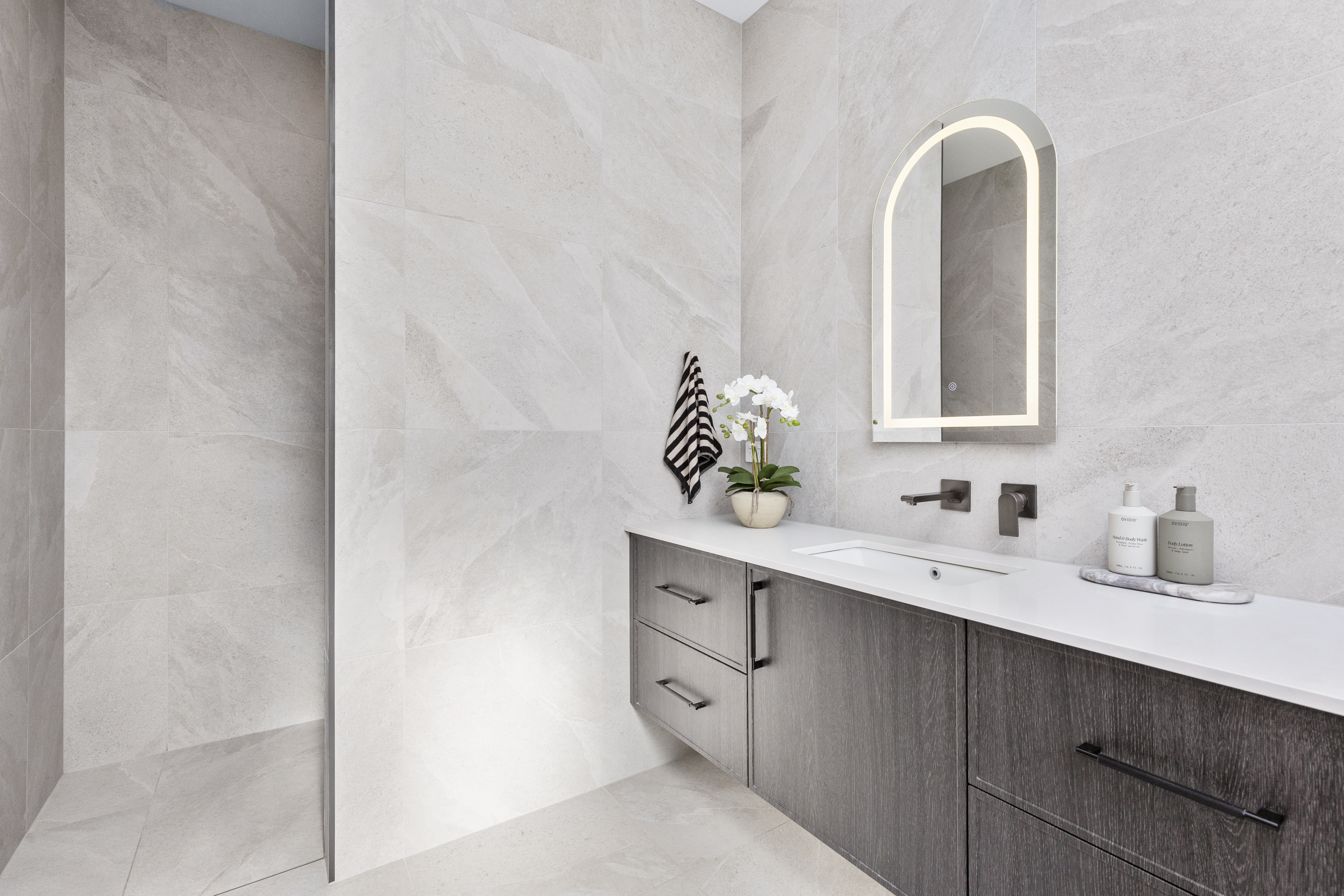 12 BURT STREET, Gobbagombalin NSW 2650 - Image 3