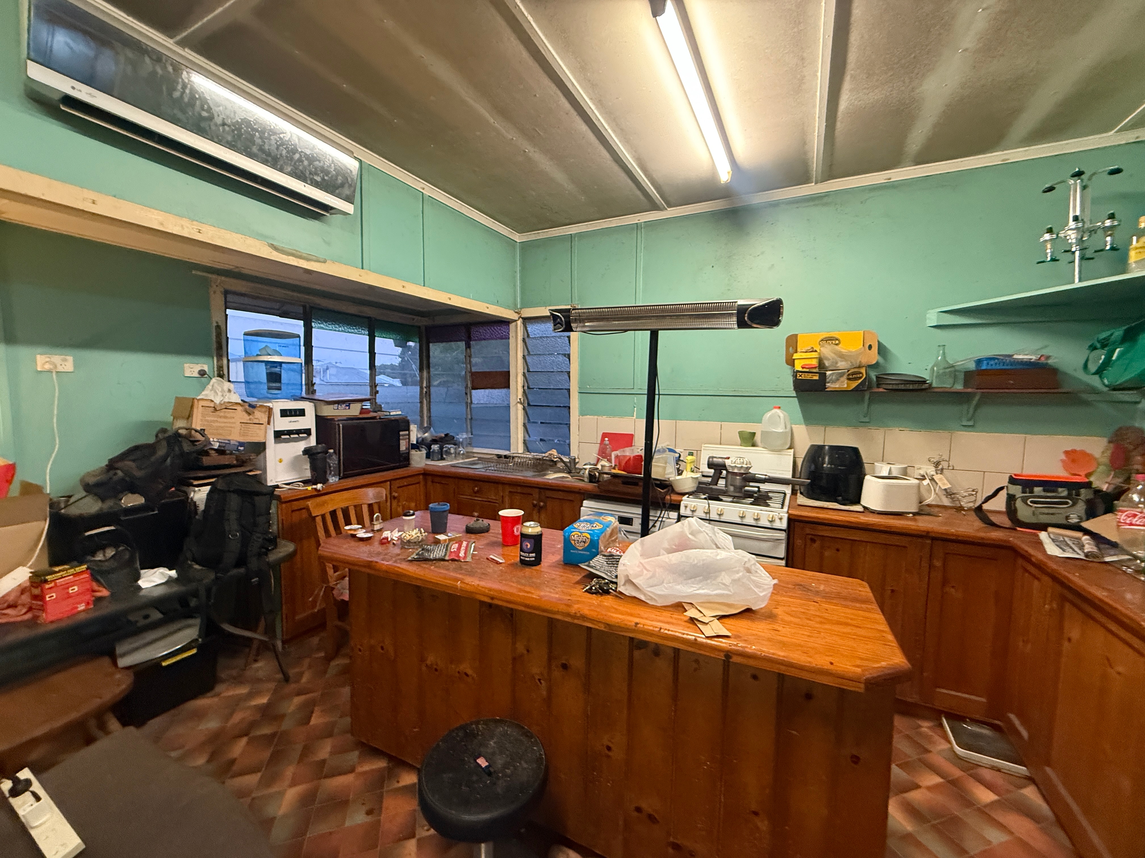 22 Hollingsworth Street, Kawana, QLD 4701 - Image 3