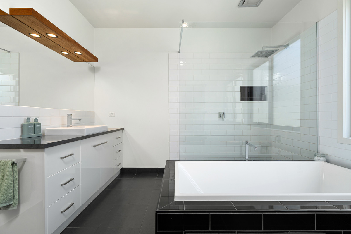 3-bedroom house at 74 MODEL LANE, Port Fairy VIC 3284, Moyne, Victoria