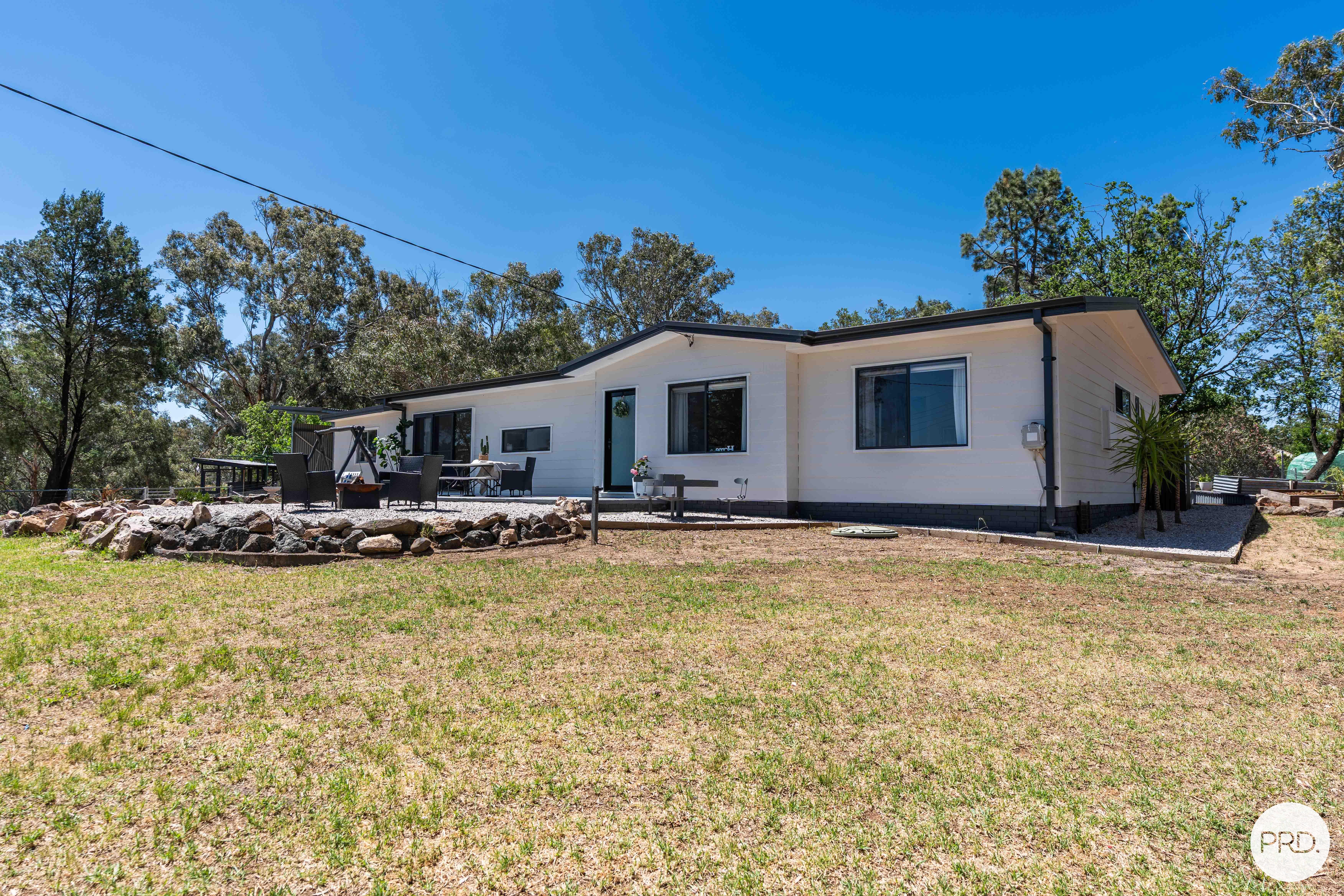 4-bedroom house at 1 Church Street, Cudal, NSW 2864, Cabonne, New South Wales