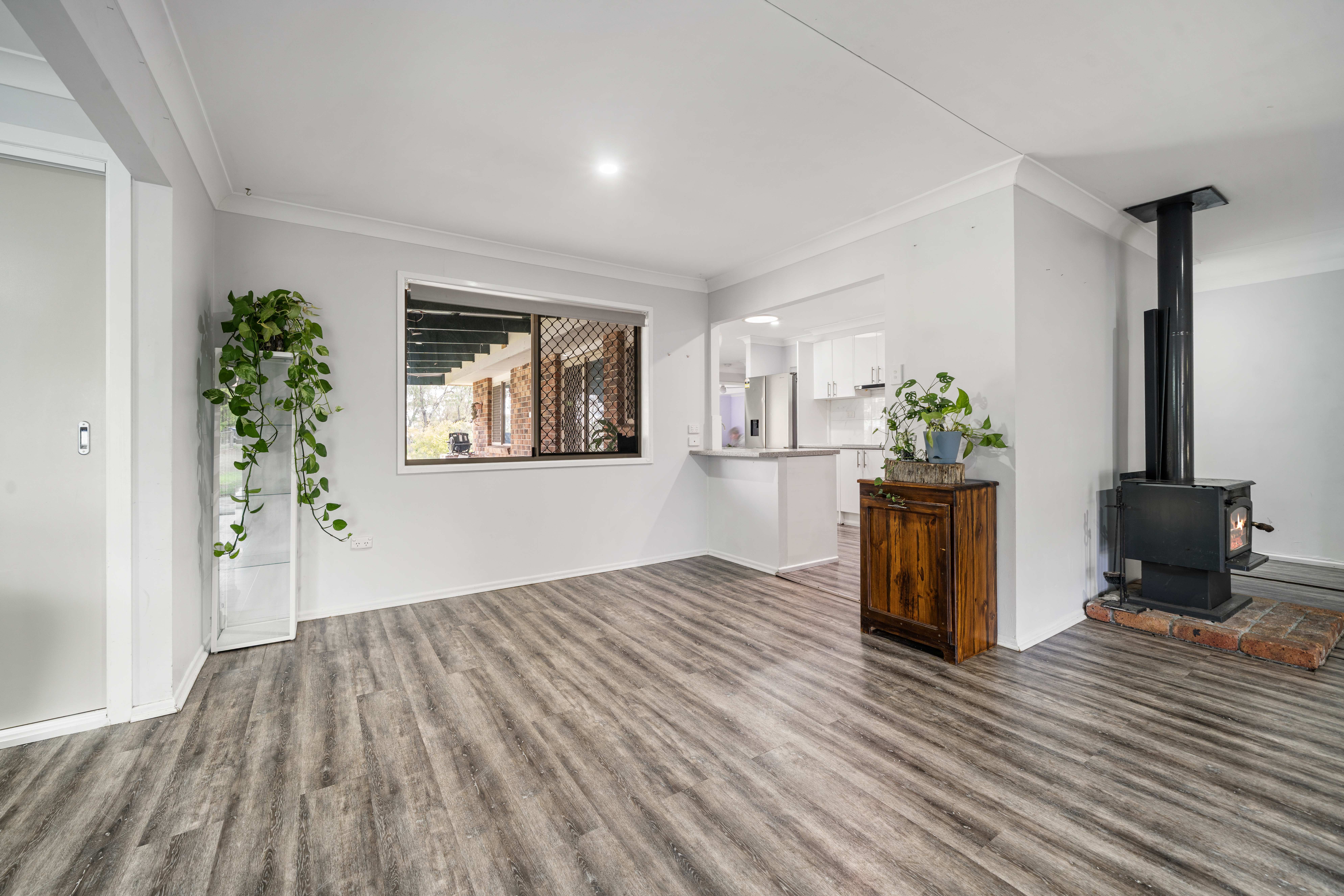 4-bedroom house at 6 Catherine Crescent, Kingsthorpe QLD 4400, Toowoomba, Queensland