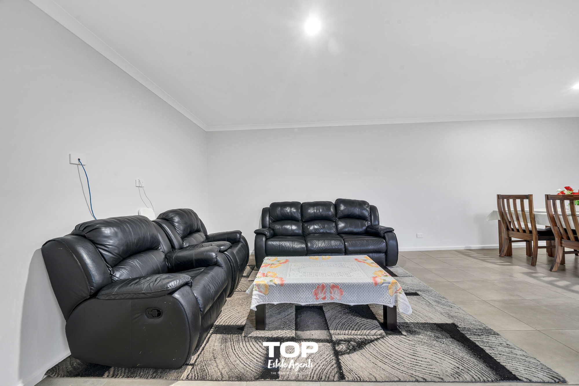 181 Wheelers Park Drive, Cranbourne North, Vic, 3977 - Image 3