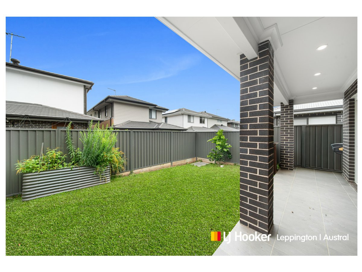 24 ROSEBUDS CIRCUIT, Leppington NSW 2179 - Image 8