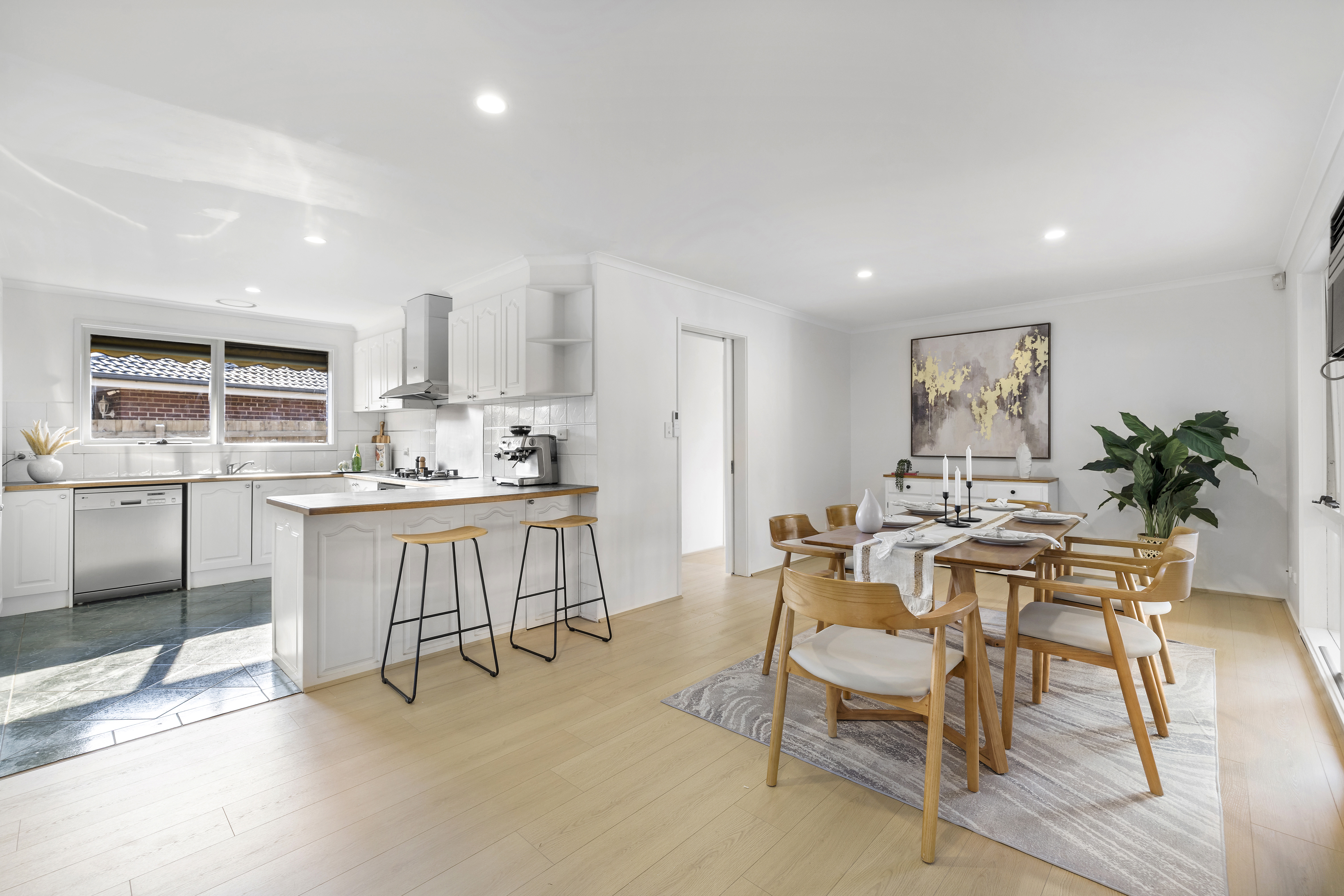 16 PARKSTONE DRIVE, Bayswater North VIC 3153 - Image 4