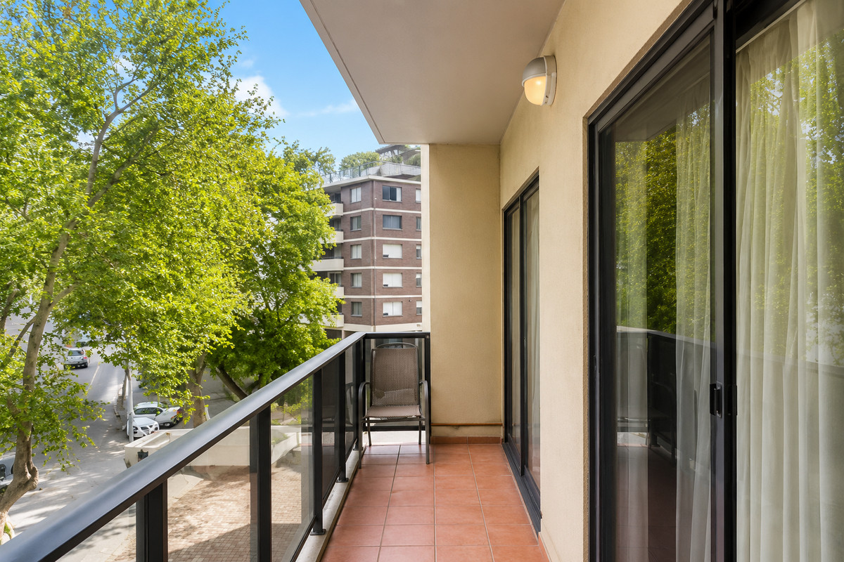 214/126-128 Mounts Bay Road, Perth, Wa, 6000 - Image 2