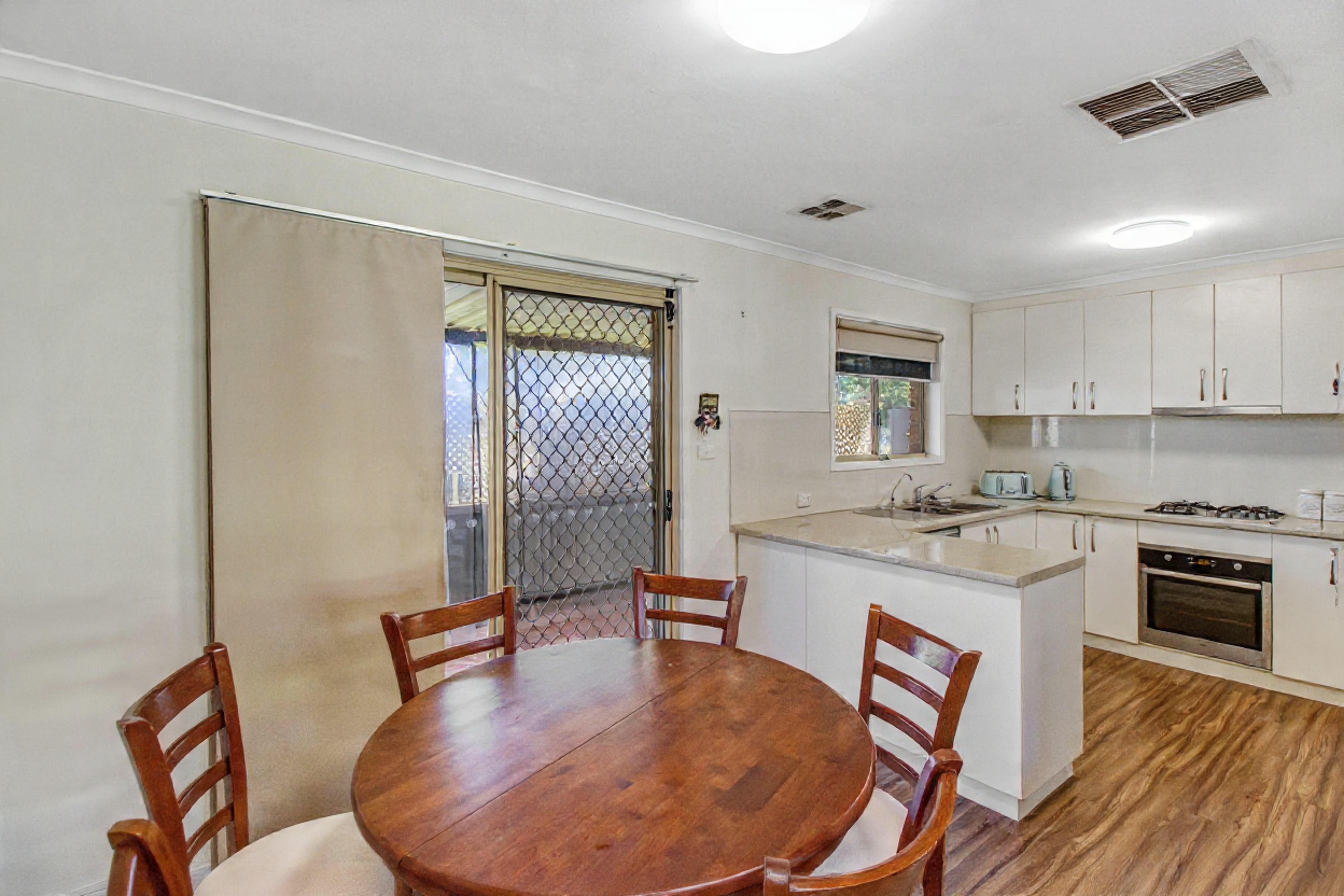 3-bedroom unit at 3/22 Dove Street, Mount Austin, NSW 2650, Wagga Wagga, New South Wales