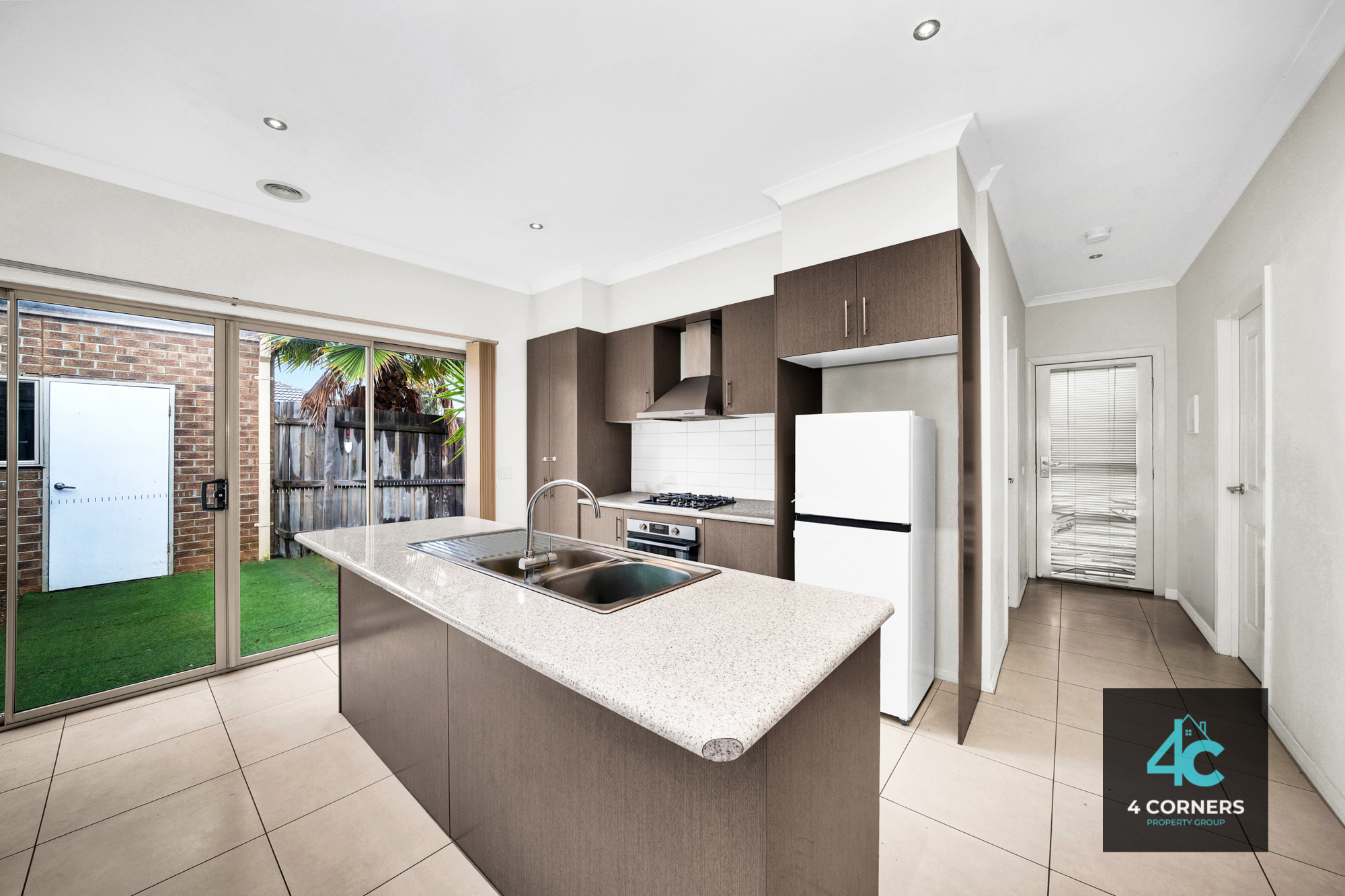 2/5 Bernhardt Avenue, Hoppers Crossing, VIC 3029 - Image 6