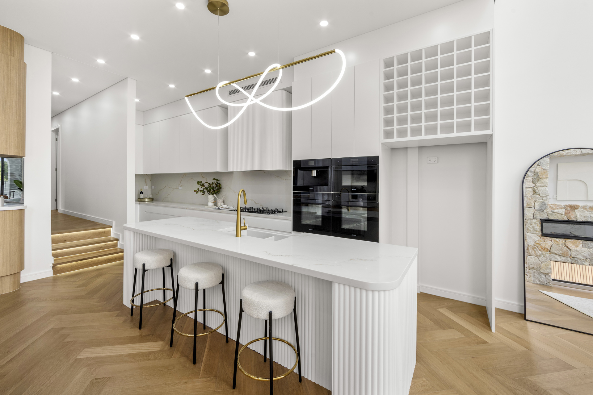 4-bedroom unit at 164B Caringbah Road, Caringbah South, NSW 2229, Sutherland, New South Wales