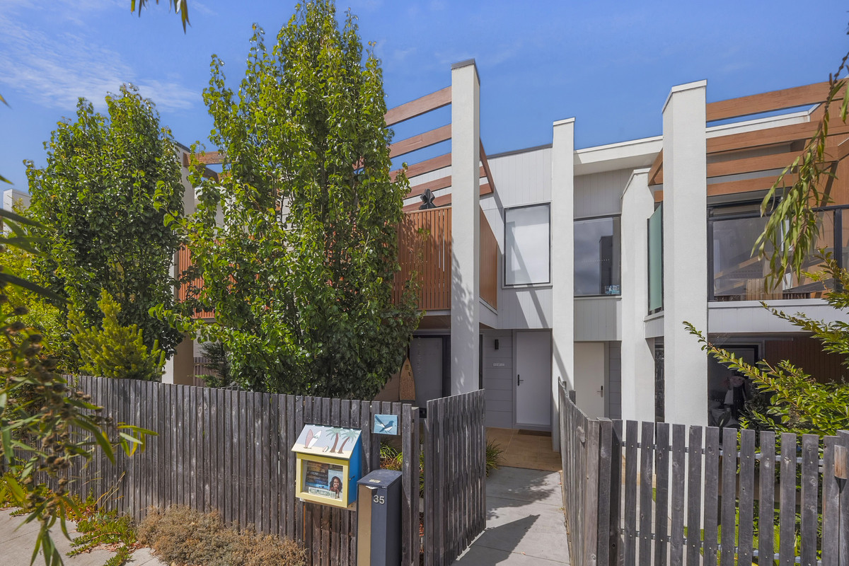 35 STORRER AVENUE, Torquay VIC 3228 - Image 1