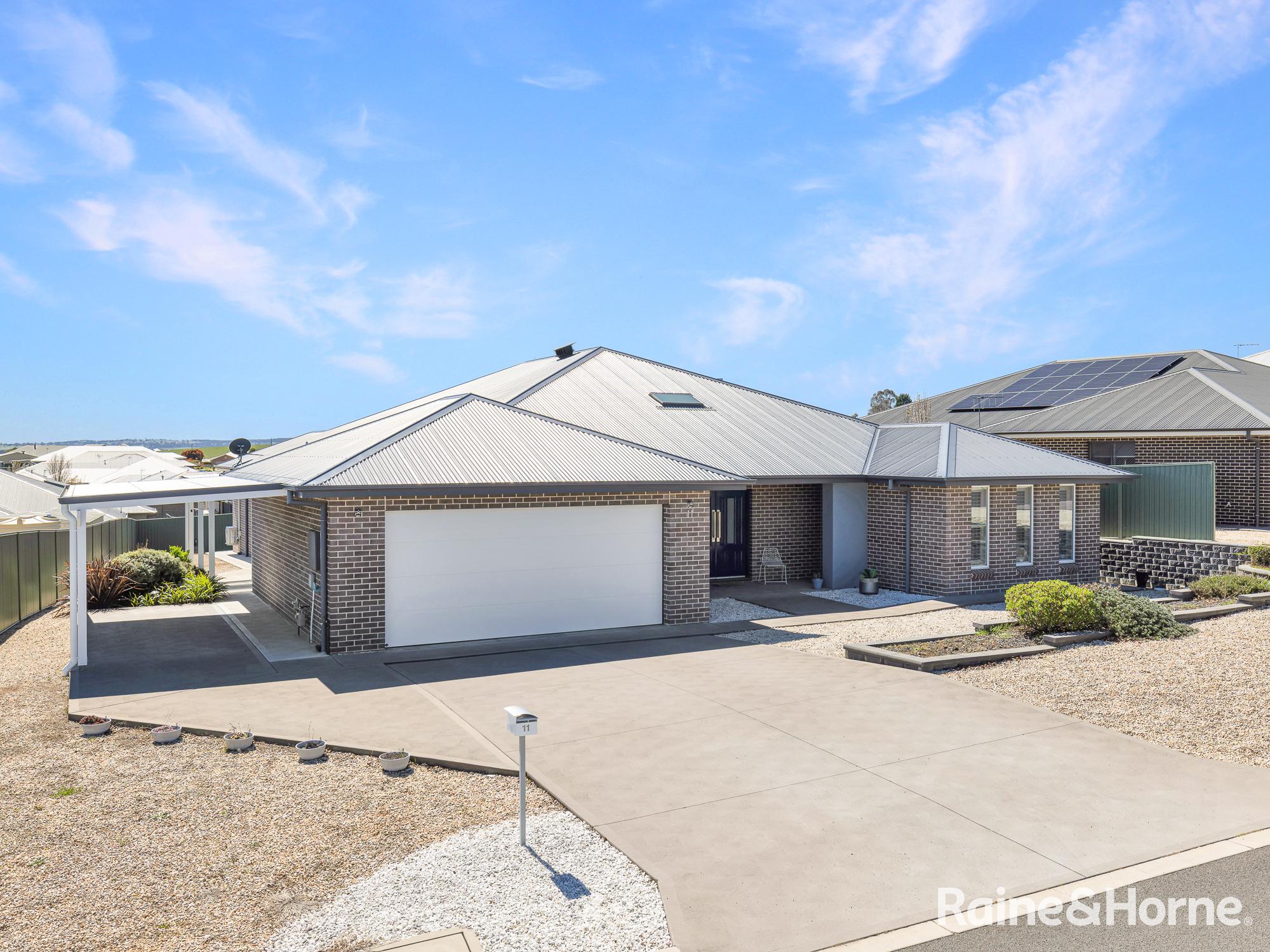 11 TWYNAM AVENUE, Windradyne NSW 2795 - Image 2