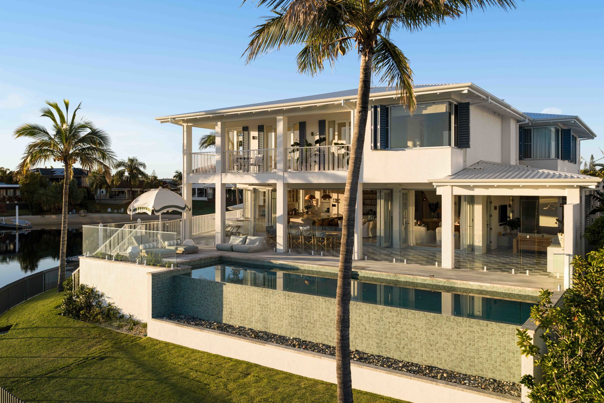 5 LA FRANCE Court, Mermaid Waters, QLD 4218 - Image 2