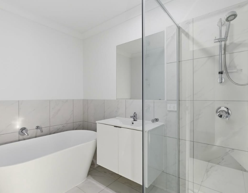 5-bedroom unit at 75 Antelope Street, Dakabin, QLD 4503, Moreton Bay, Queensland