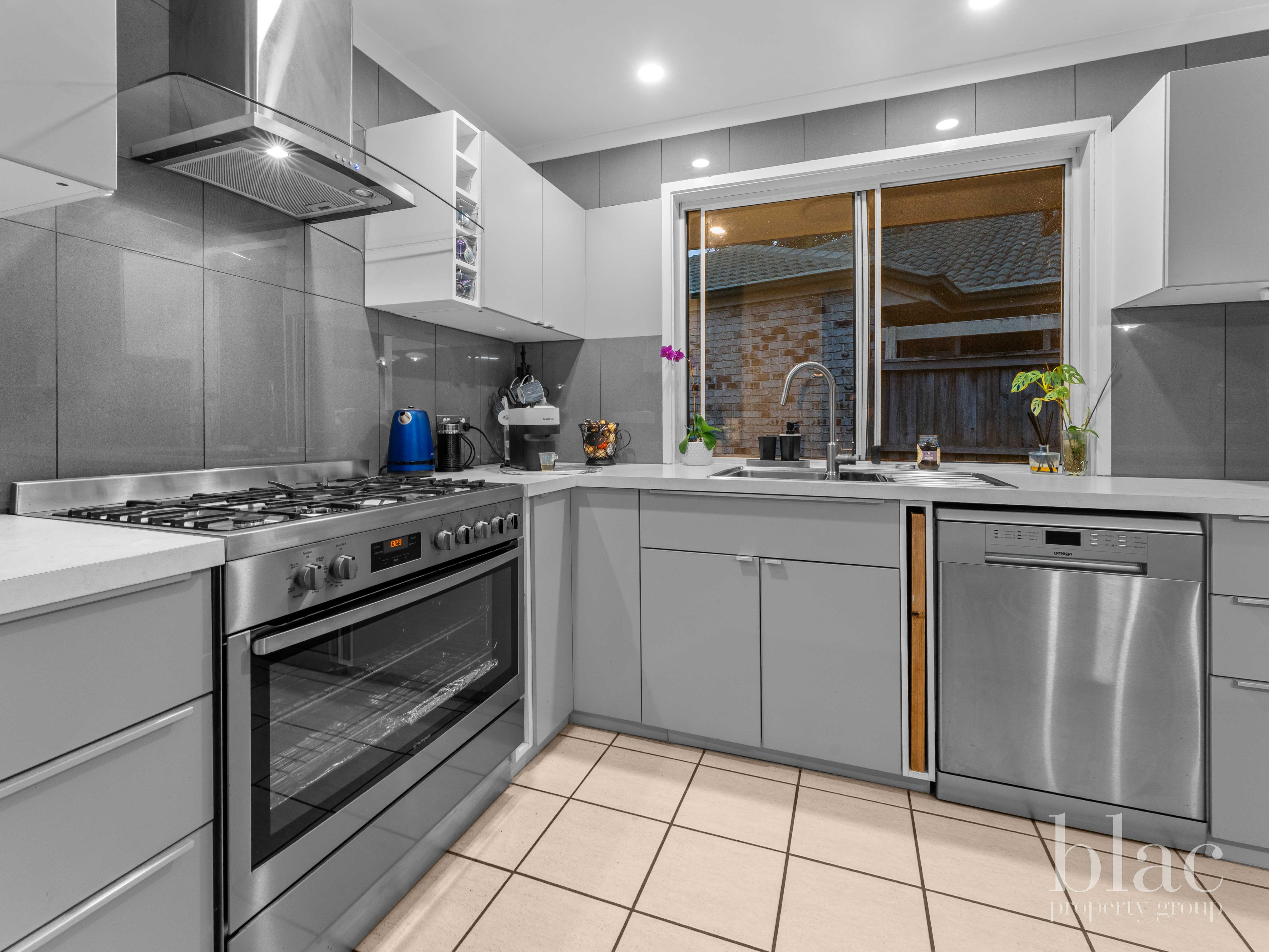 10 Byfield Street, North Lakes, QLD 4509 - Image 6