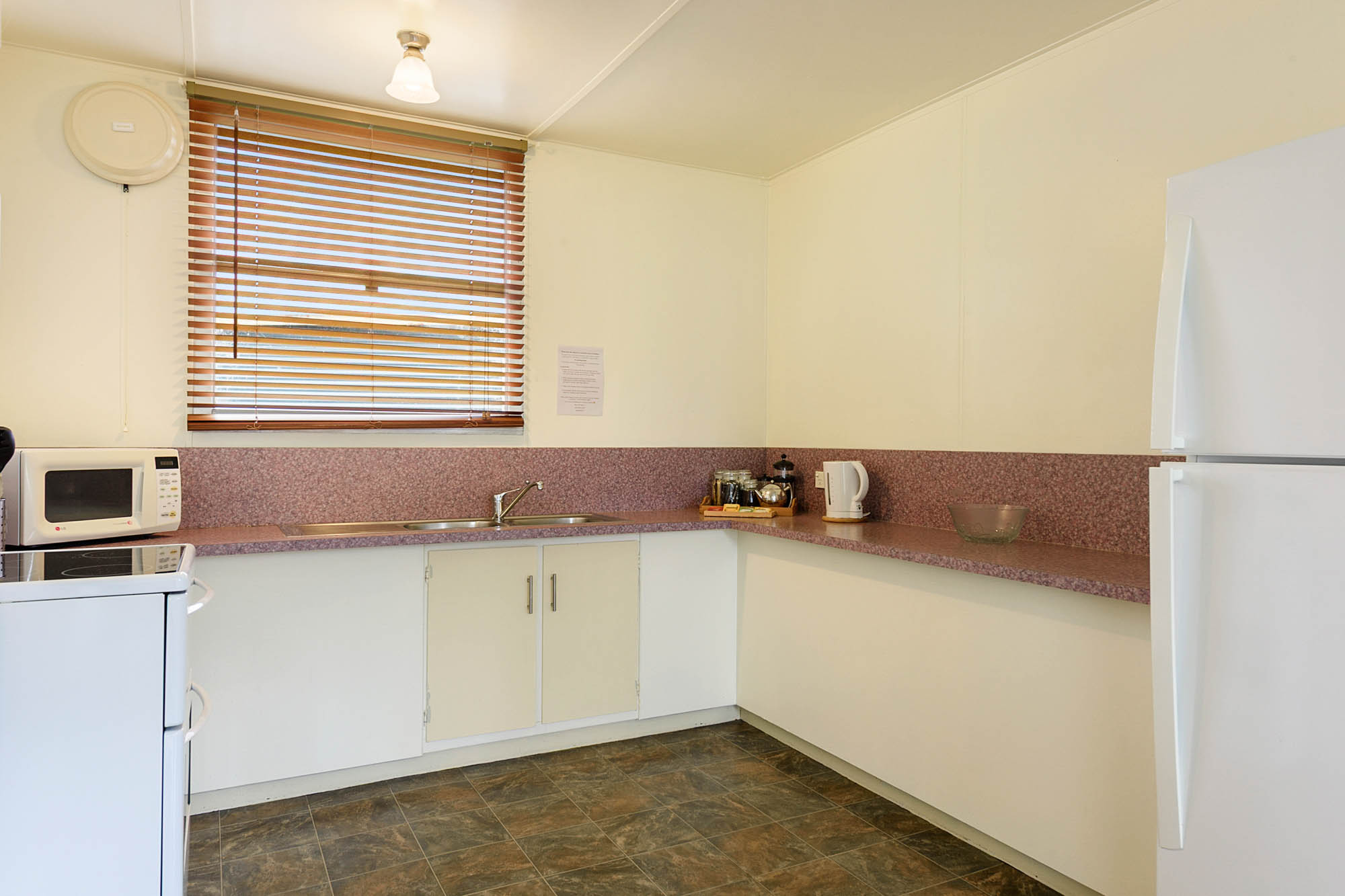 4-bedroom unit at 9 - 11 Meredith Street, Strahan, Tas, 7468, West Coast, Tasmania