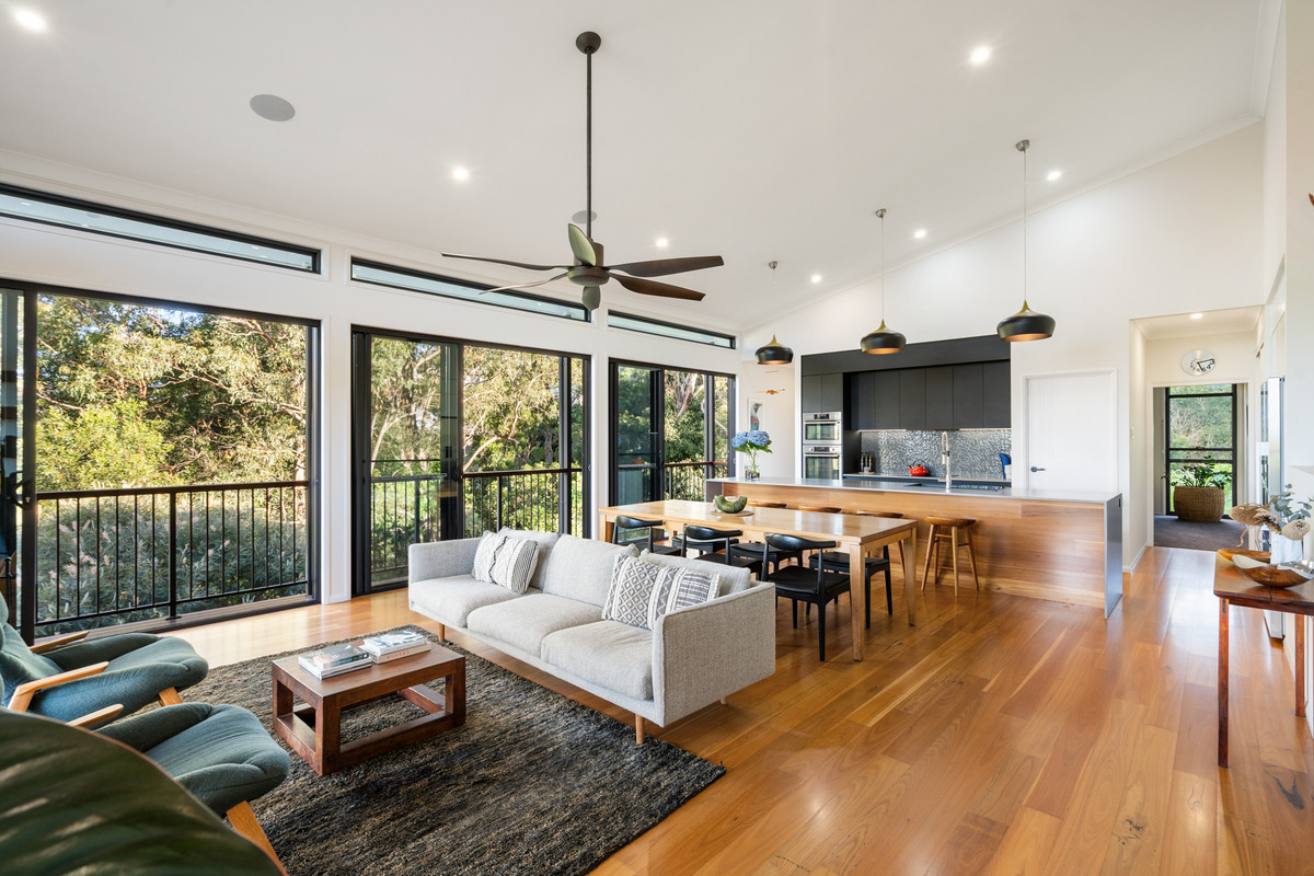 5-bedroom house at 19 COVENTRY COURT, Mount Lofty QLD 4350, Toowoomba, Queensland