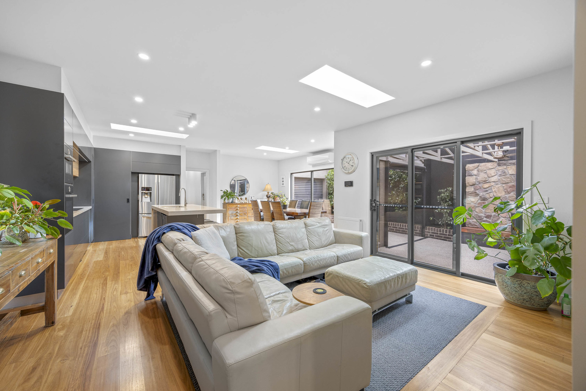 122B Burnbank Street, Lake Wendouree, Vic, 3350 - Image 8