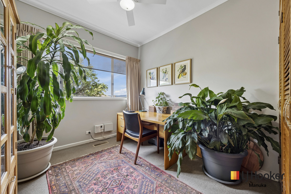 5-bedroom house at 90 Munro Road, Crestwood, NSW 2620, Queanbeyan-Palerang, New South Wales