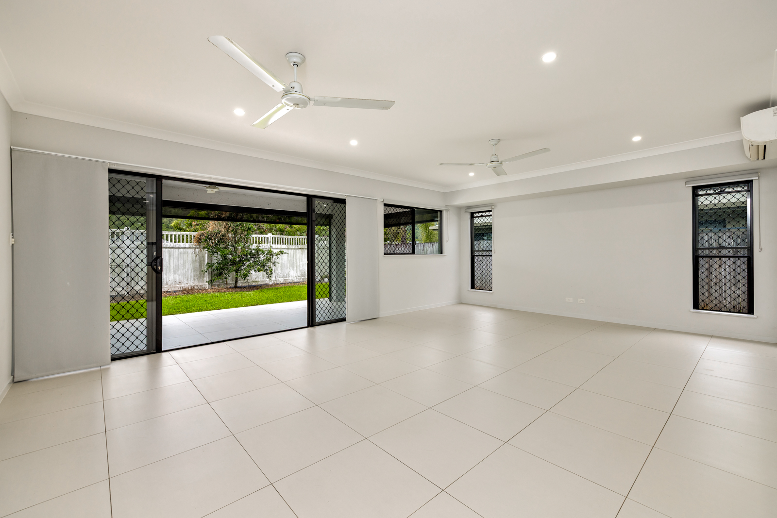 22 Bulleringa Loop, Mount Peter, QLD 4869 - Image 4